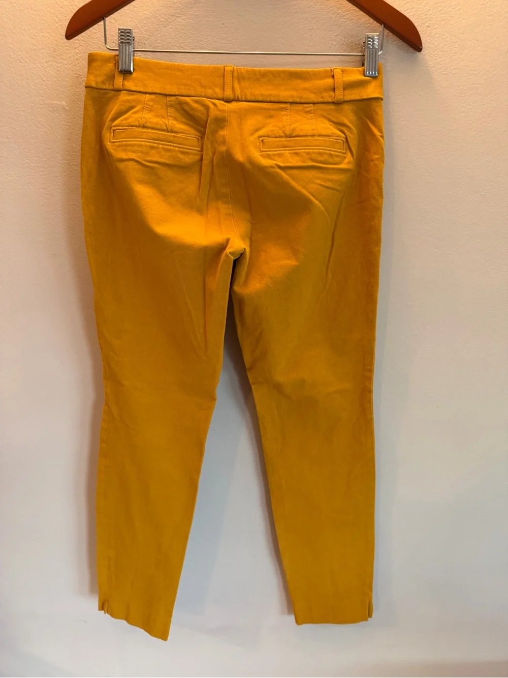 Banana Republic outfits lightweight
